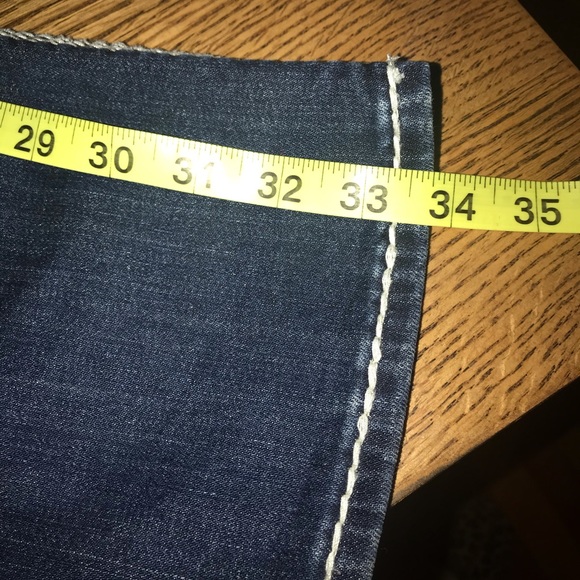 SOLD Rock Revival easy boot cut - Picture 7 of 7